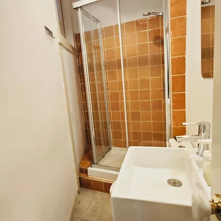 Comfortable Family In Alfama Lägenhet